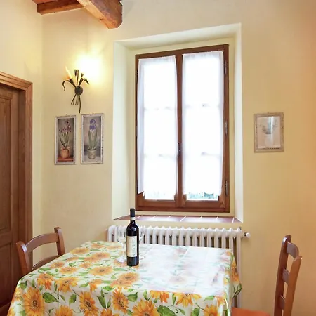 Detached For 6 Pers With Outdoor Swimming Pool * Loro Ciuffenna