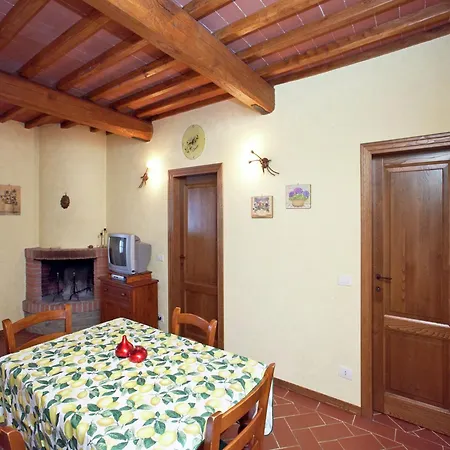 Detached For 6 Pers With Outdoor Swimming Pool Loro Ciuffenna